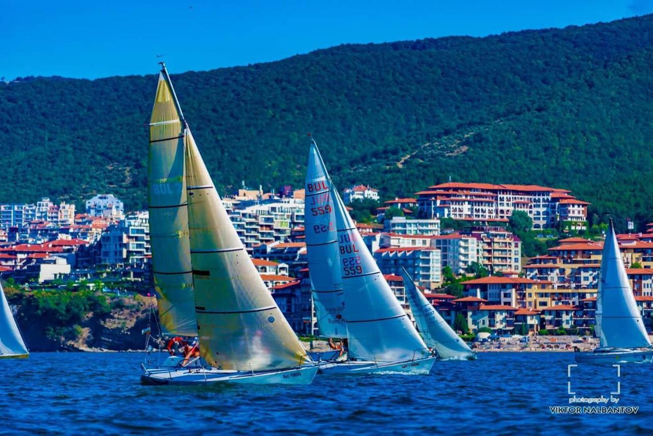 Hotel Palace Marina Dinevi Sveti Vlas Exterior photo